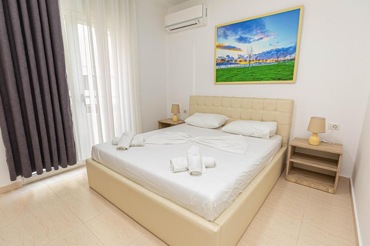 Vlorë Jordan'S Hotel מראה חיצוני תמונה