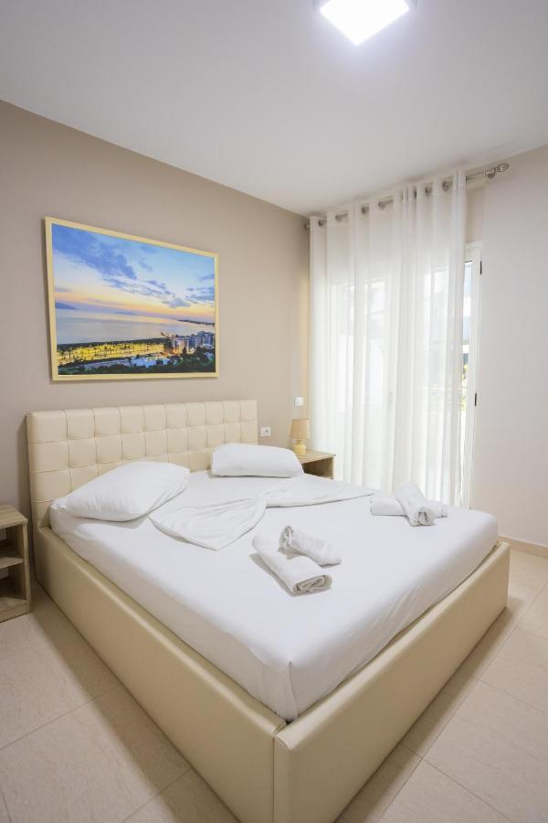 Vlorë Jordan'S Hotel מראה חיצוני תמונה